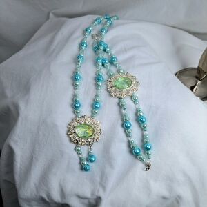 Elegant Silver and Teal Necklace and Bracelet Set